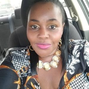 Meet your Posher, Chie Chie